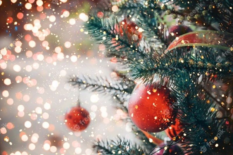 The Ultimate Guide to Spreading Holiday Cheer: Ideas & Tips on How to Make the Most of the Season