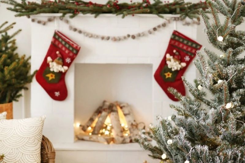 How to Add a Magical Touch to Your Home This Holiday Season with Stylish Christmas Decorations
