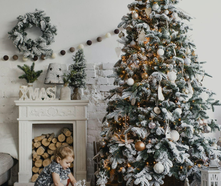 Celebrating Christmas with Loved Ones: How to Make Lasting Memories